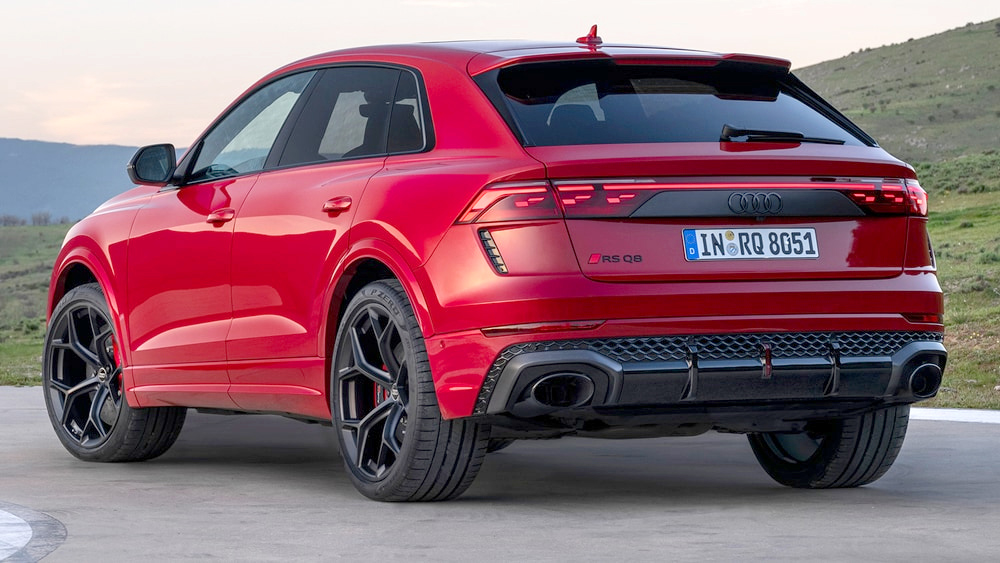 Audi RS Q8 Performance ��� �����