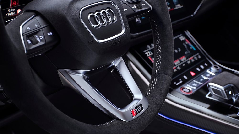 Audi RS Q8 ����� ����� ����