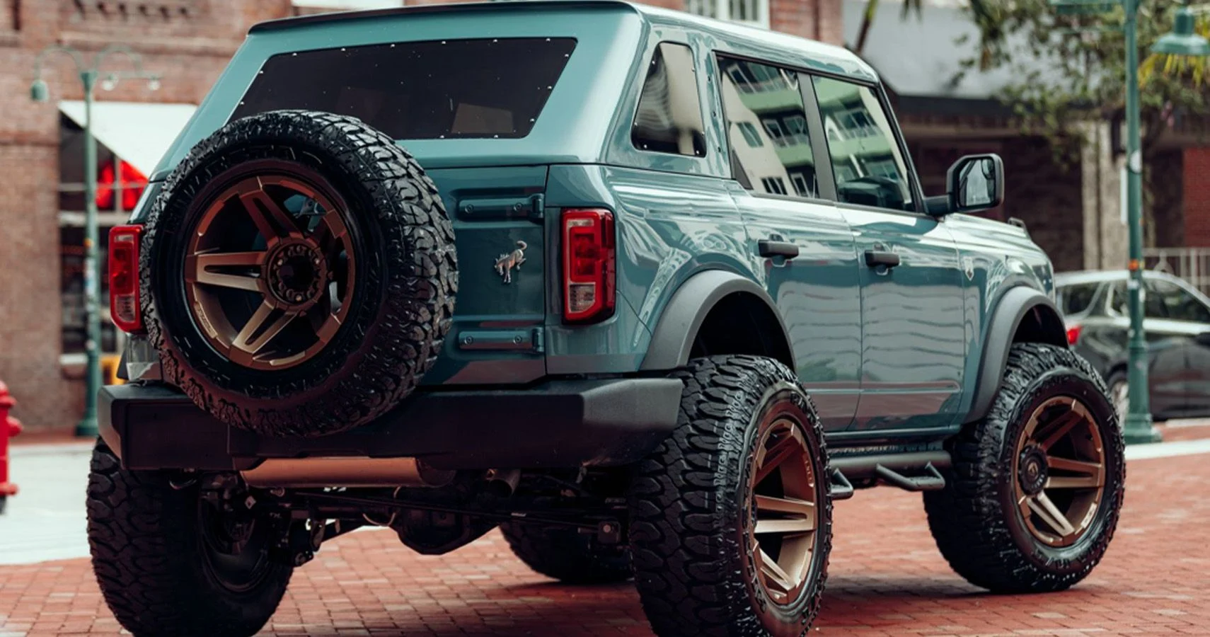 Ford Bronco Stallion