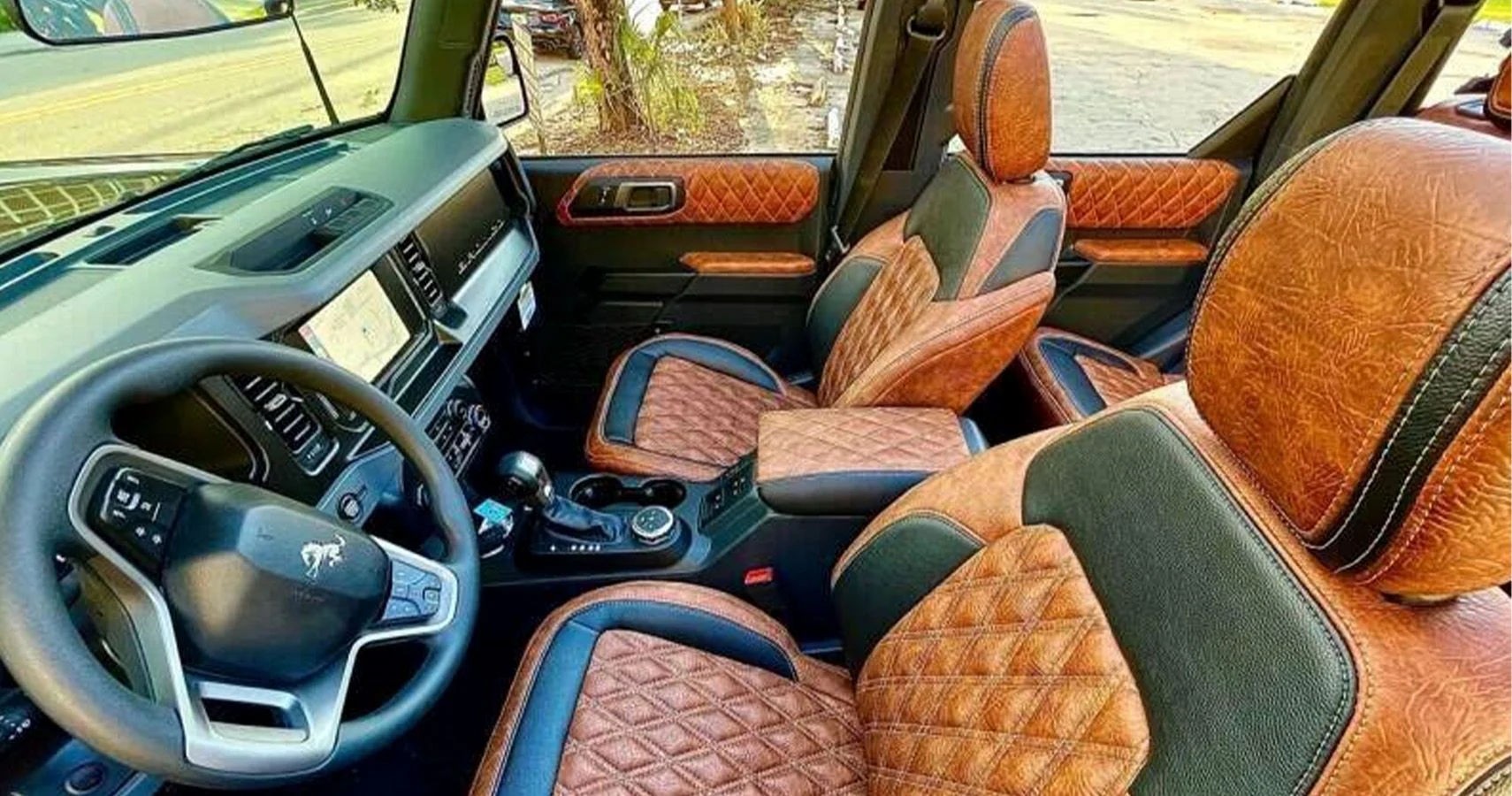 Ford Bronco Stallion