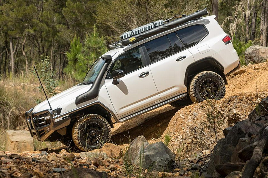 Land Cruiser 300 TJM