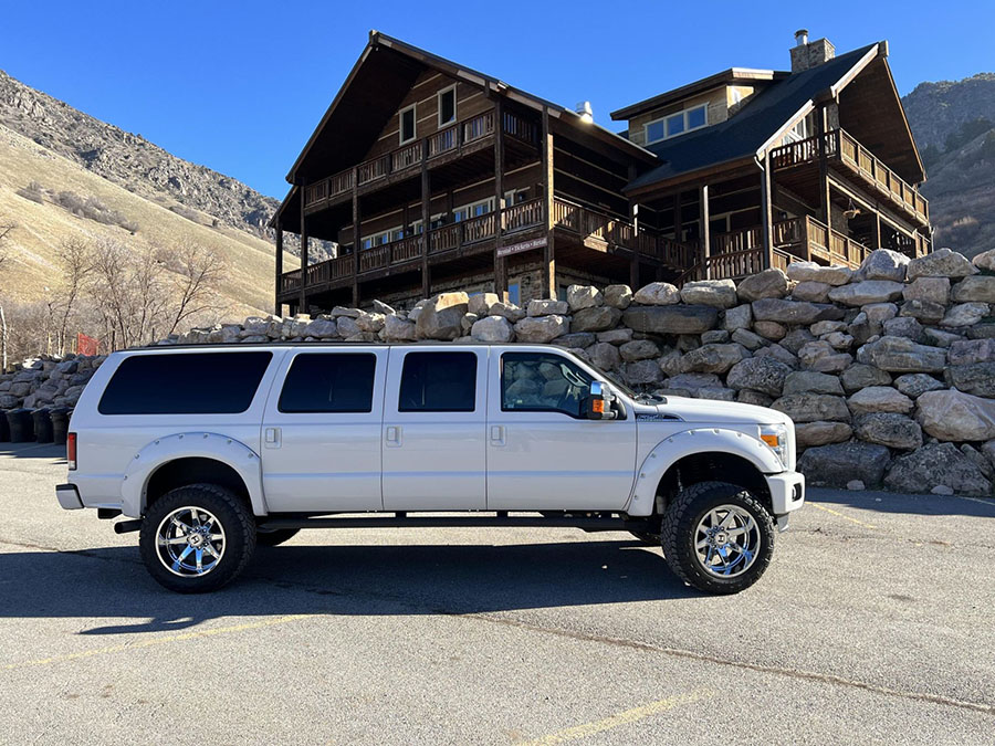 Ford F-250 Super Duty SUV Conversion