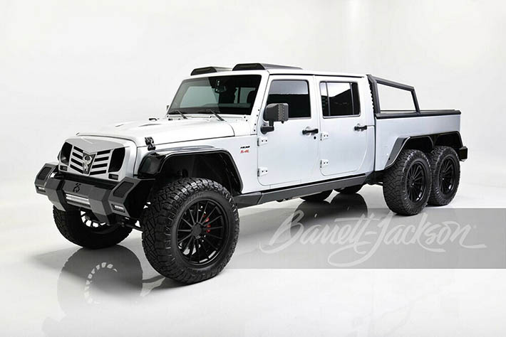 ����� ������� ����� ����: Jeep Wrangler 6&times;6 � Hemi