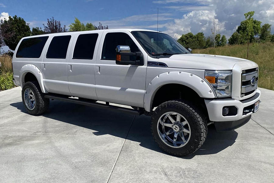 Ford F-250 Super Duty SUV Conversion - Excursion �� 6 ������